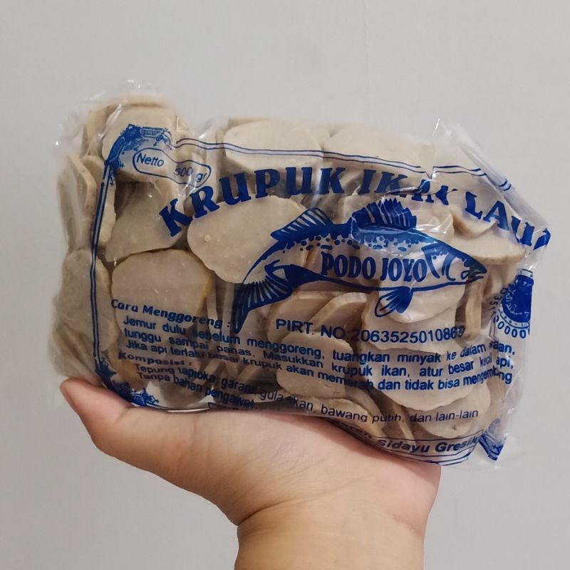 

Kerupuk ikan laut