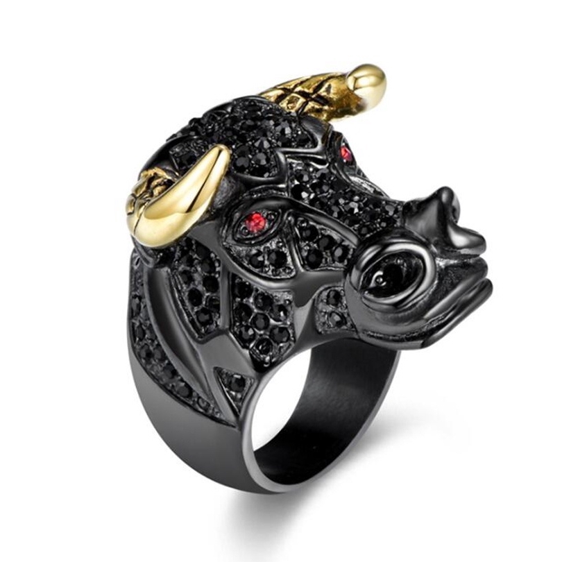 Cincin Stainless Steel Motif Kepala Banteng Warna Hitam / Emas untuk