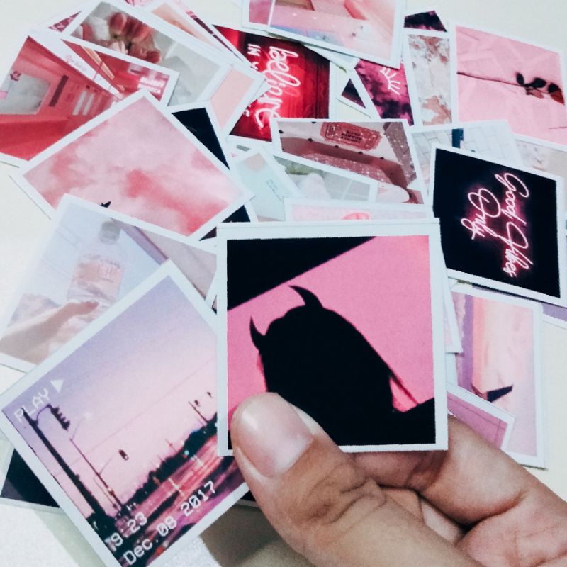 

pink stiker aesthetic freebies Tumblr