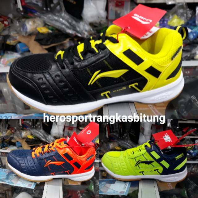 sepatu badminton lining attack 2 / sepatu badminton