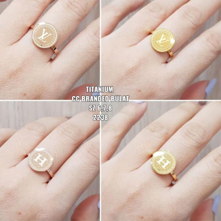 Barang Pilihan.. Cincin Titanium bulat branded koin
