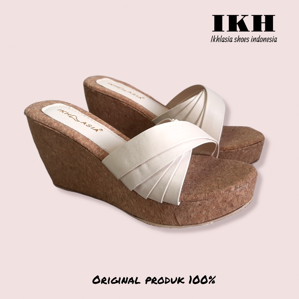 Ikhlasia Big Sale Sandal Wanita Wedges Kipas WG37-5