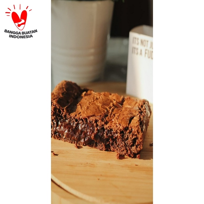 

FUDGYBRO CHOCOMILK BROWNIES