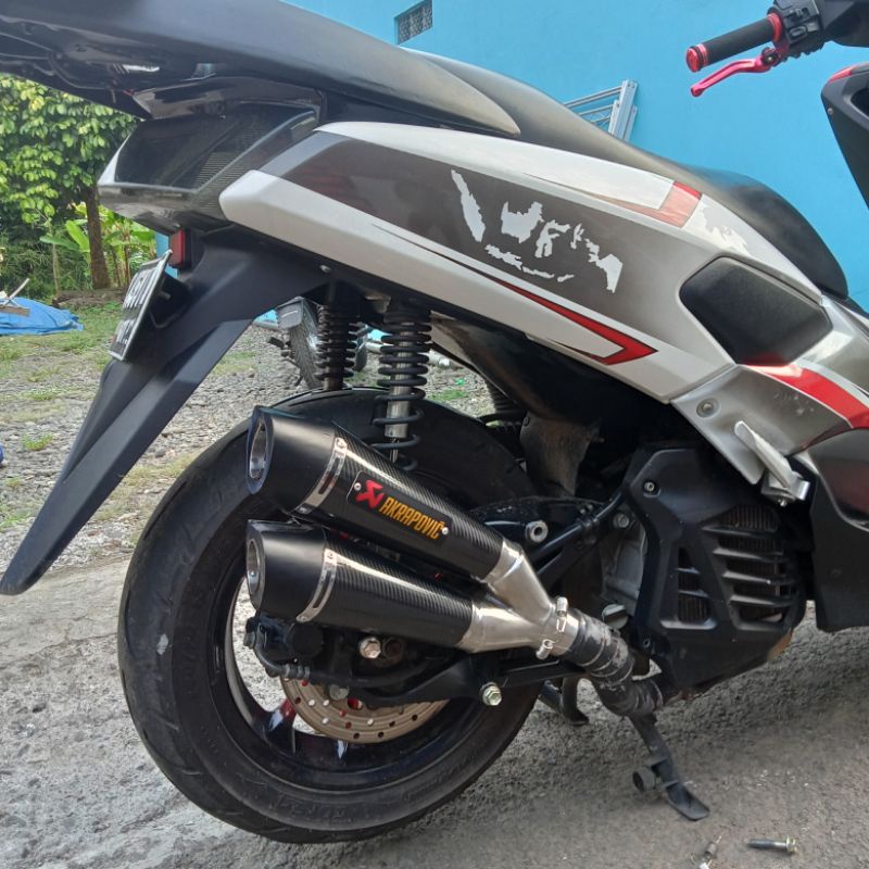 knalpot akrapovic cabang dua nmax aerox lexi mio beat vario scoopy genio pcx adv