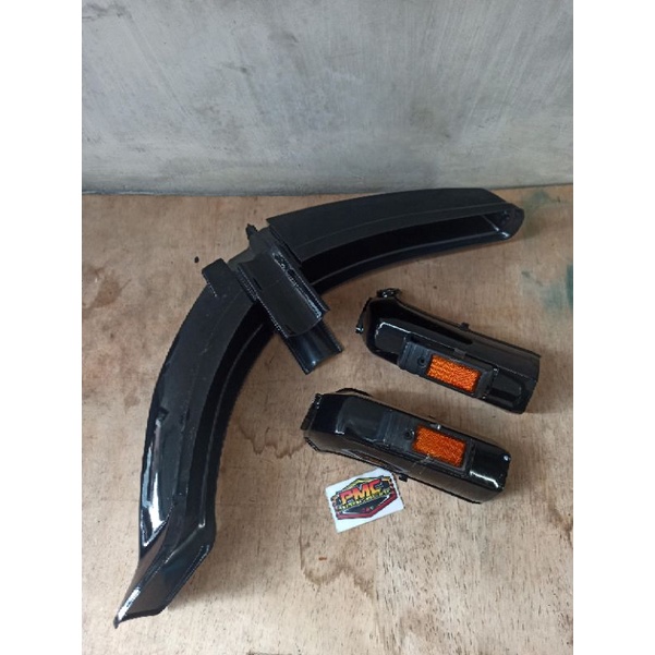 Spakbor depan honda astrea prima spakbor prima / star