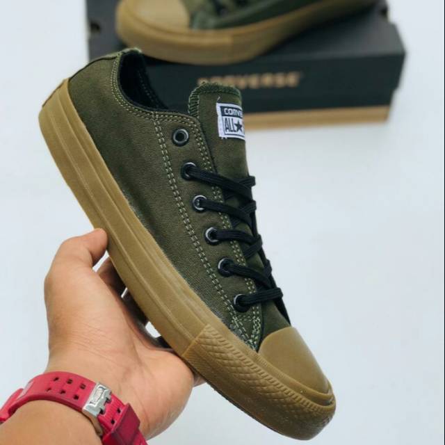 sepatu pria converse all star ct Chuck Taylor hijau army grade original.sepatu sneakers hijau hitam