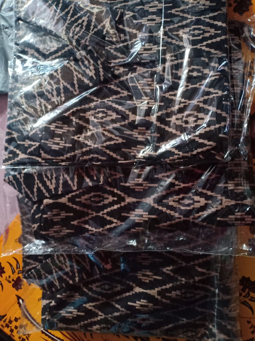 Promo Kemeja Batik Pria Lengan Pendek M L Xl Xxl Jumbo Batik Modern Batik Pria Atasan Batik Kantor