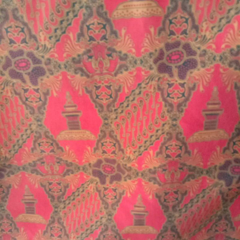 batik sekolah motif candi merah/kain meteran