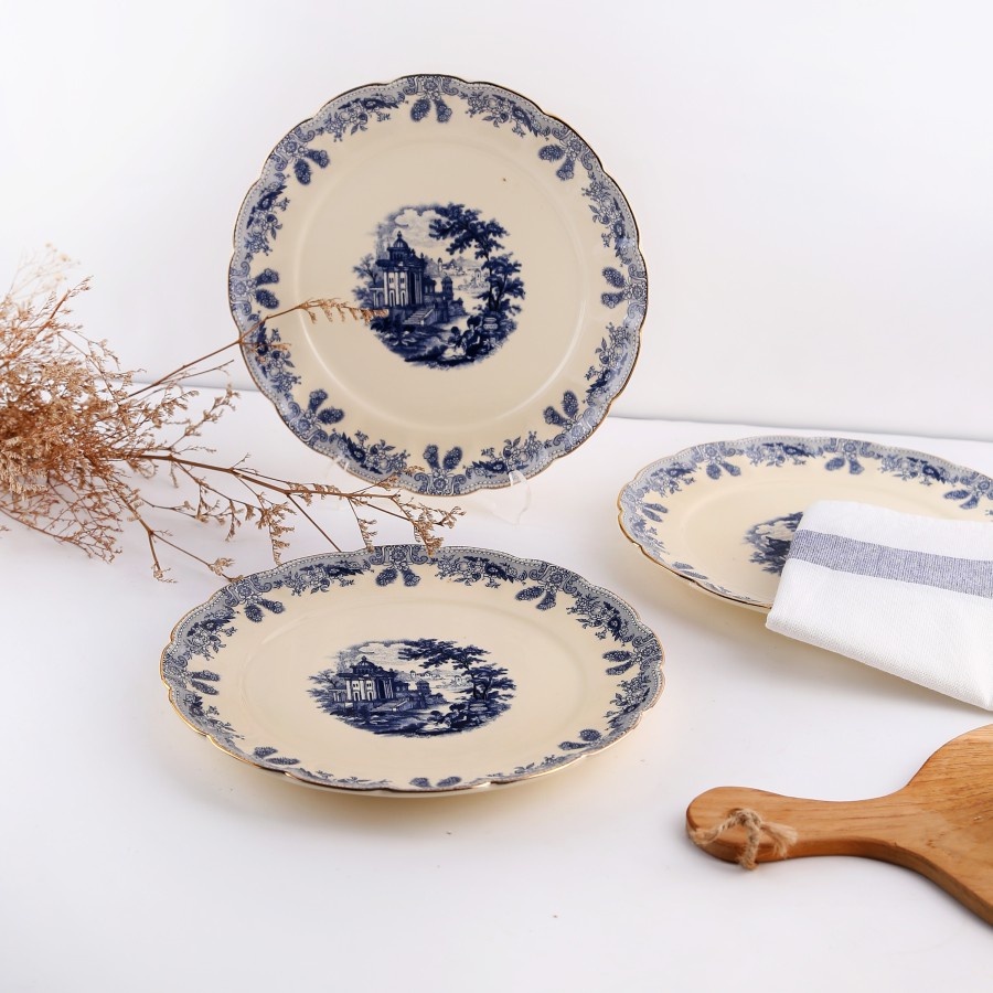 PIRING MAKAN CEPER WINDSOR CASTLE CAPODIMONTE