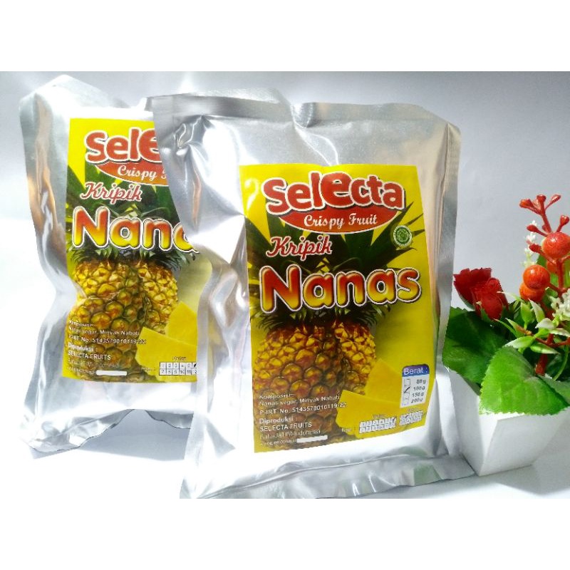 

Keripik Nanas Selecta Crispy Fruit