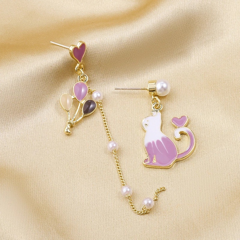 Anting Tusuk Gantung Asimetris Desain Kucing + Balon + Mutiara + Rumbai Rantai Untuk Wanita