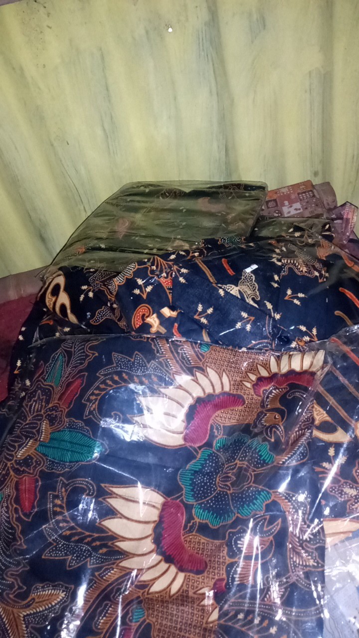 Batik Couple Keluarga Sania Ruffle Ori Ndoro Jowi Dnt Kupu Kuning