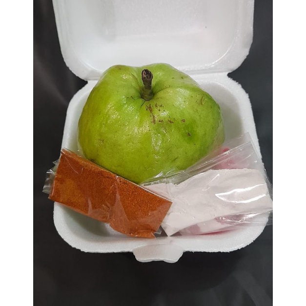 

Jambu Kristal bumbu rujak