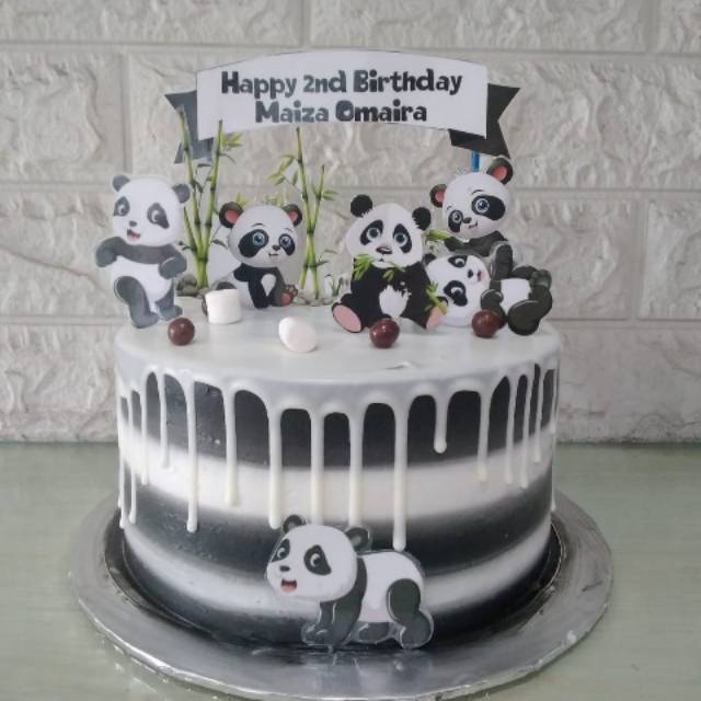 

panda / kue ulang tahun / tart karakter / birthday cake