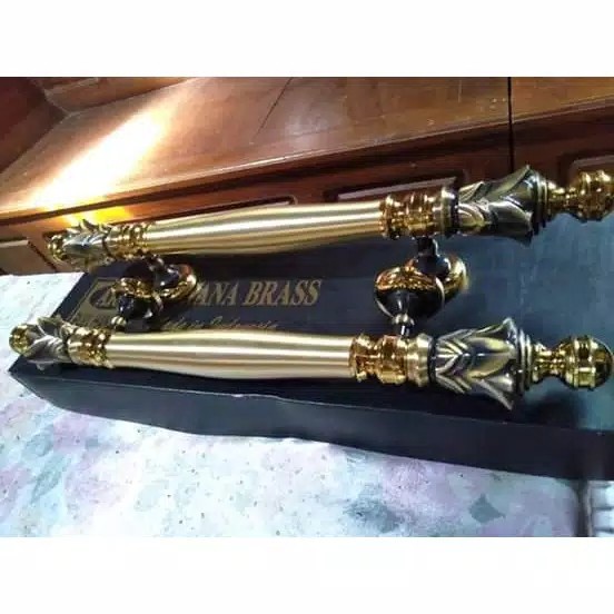 Handle Pintu Kuningan Motif Nanas Antik Asli Kuningan