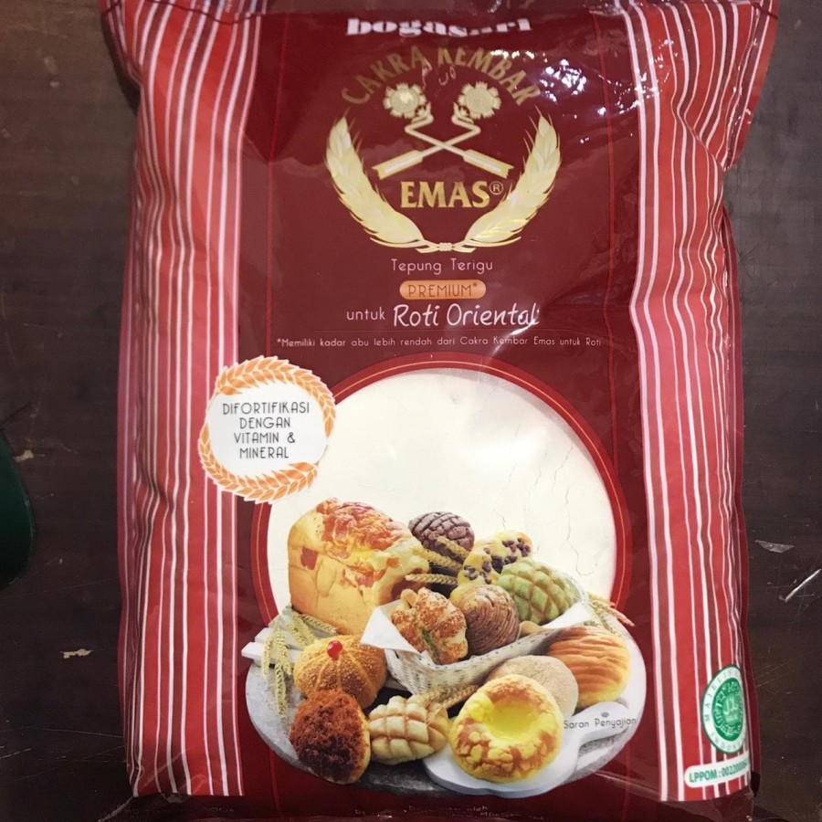 

Tepung Cakra Cakra Kembar Roti Oriental 5kg - Gosend/Grab Only!