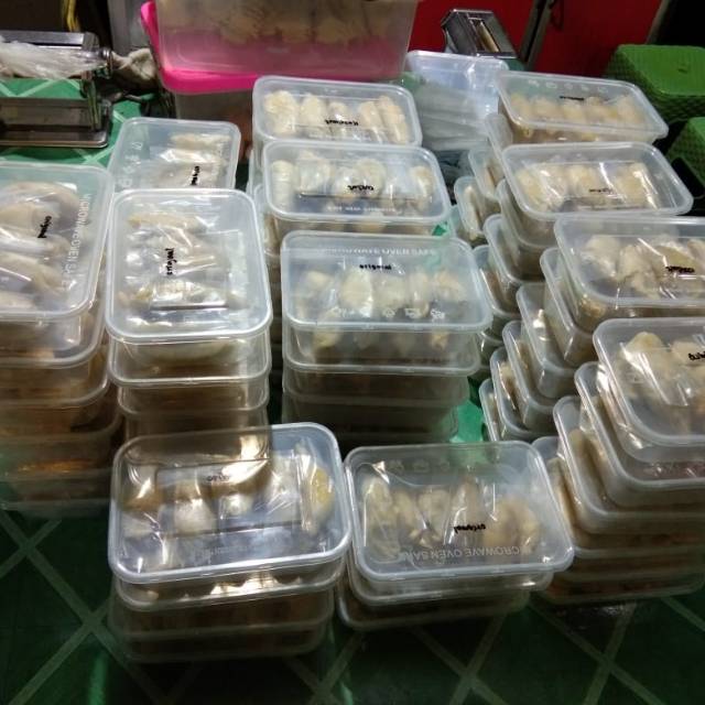 

Molen frozen ( bisa request matang)