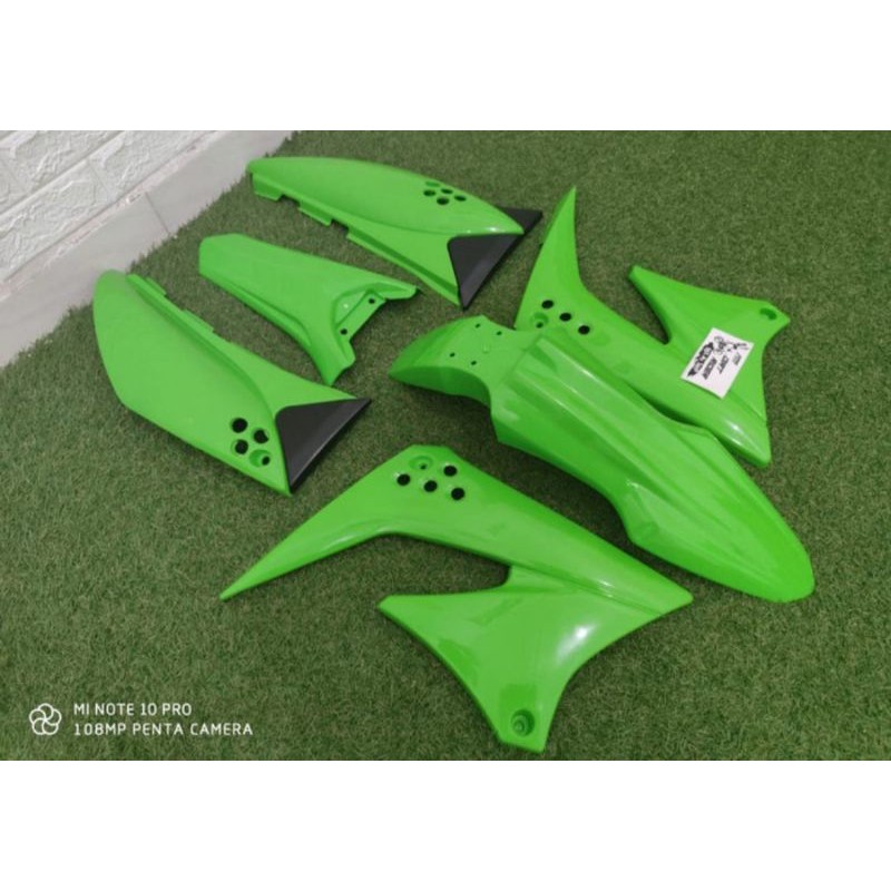 Cover Bodyset KLX 150 Lama KLX S L warna Hijau