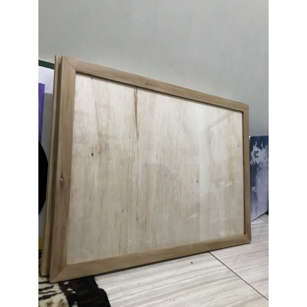 FRAME KAYU CUSTOM DEKORASI PIRINGAN HITAM