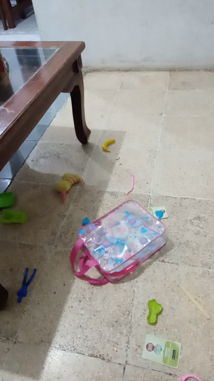 Angola Teko Plastik 2l C67 Tempat Air Minum Teko Gelas Set 5pcs Plastic Pitcher