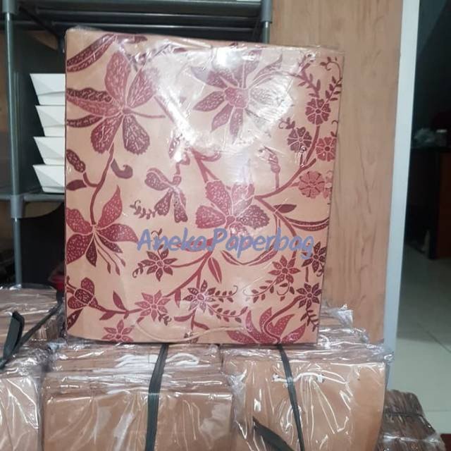 

PaperBag Tas Kertas Dus Nasi | Tas Kue Corak Batik Best Seller