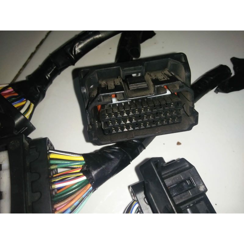 soket ecu ecm suzuki gsx S 150 orginal potongan kabel body