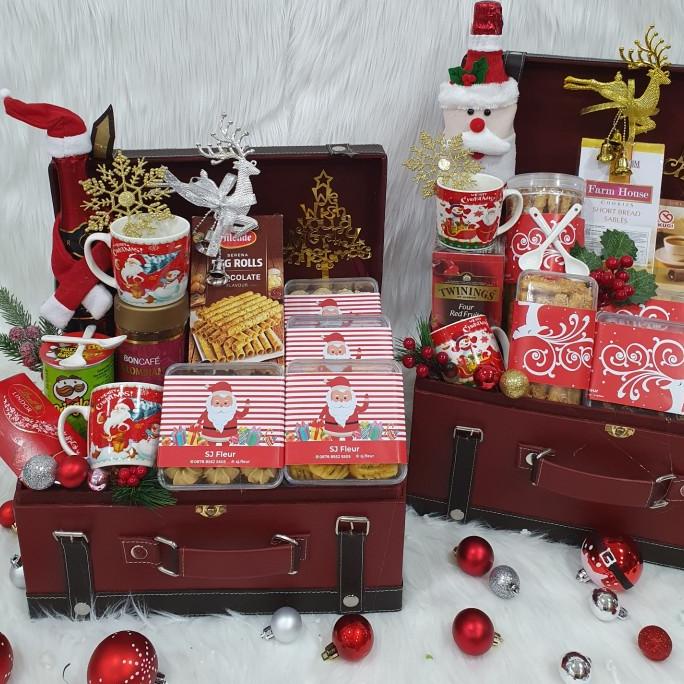 

PAKET DEKORASI HAMPERS NATAL CHRISTMAS PARCEL HADIAH KUE KERING 21 XCD521XS