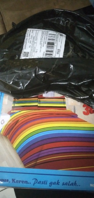 Sprei Katun Halus Bonita Disperse Size King 180 X 200cm