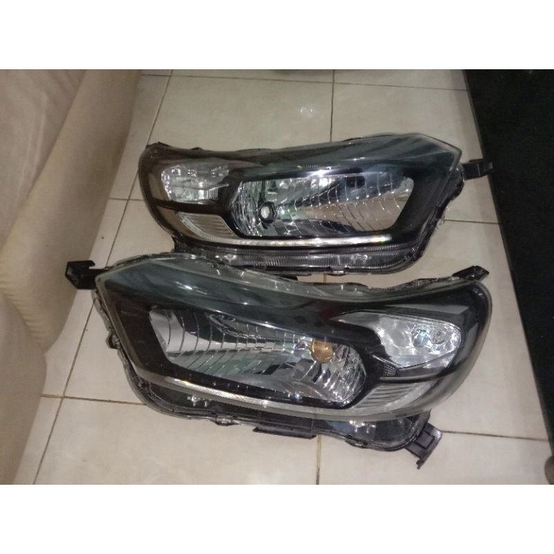 headlamp lampu depan brio RS atau mobilio RS original