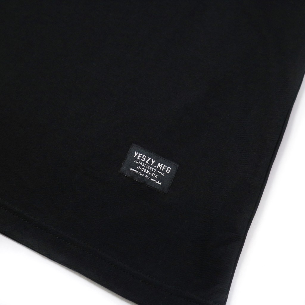YESZY.MFG Tshirt Black OG Logo 2016 F. Neon