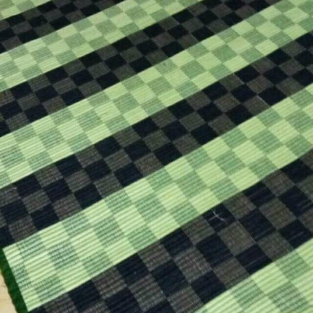 Karpet tenun pekalongan