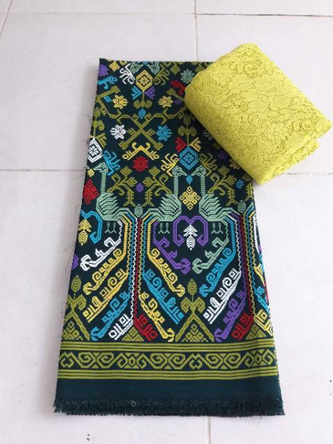 Set satin songket merak