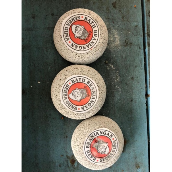 batu tangkringan branjangan