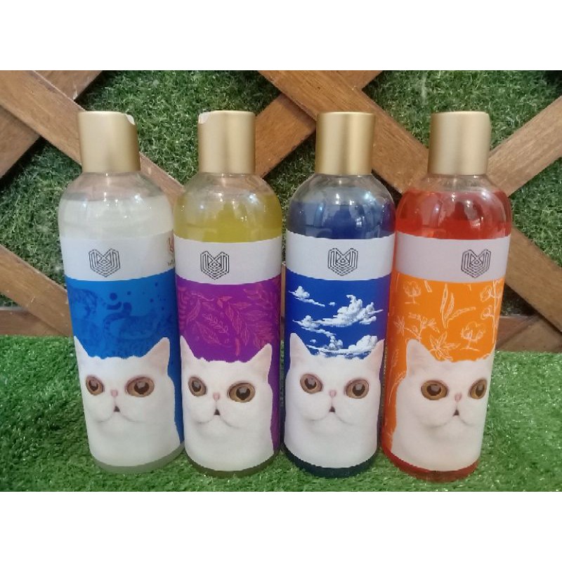 Volk Cat Shampoo 500ml / kitten / 2 in 1 / flea &amp; tick / anti fungal / whitening / colorful