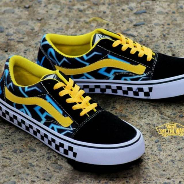 Sepatu Vans Mindseker