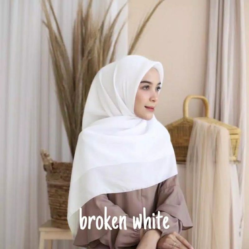 HIJAB SEGI EMPAT POLLYCOTTON PART 1-2