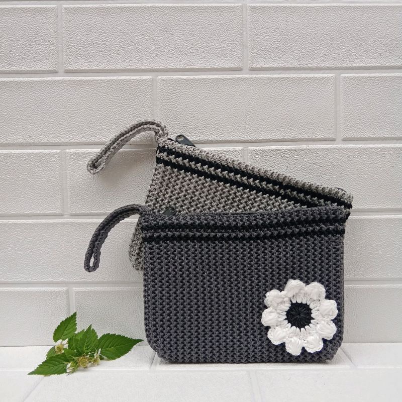 tas rajut dompet bunga matahari