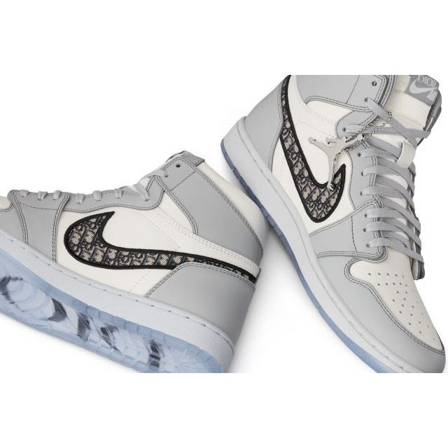 Sepatu Nike Air Jordan Dior High | Shopee Indonesia