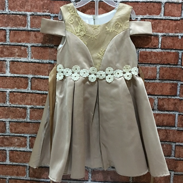 Dress pesta anak gold