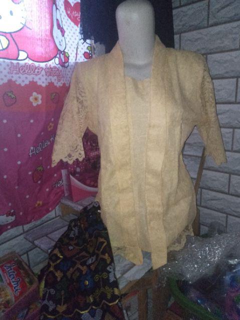 Sarimbit Kebaya Brokat Couple Batik Lavania Brokat Hitam Ada Baju Anaknya