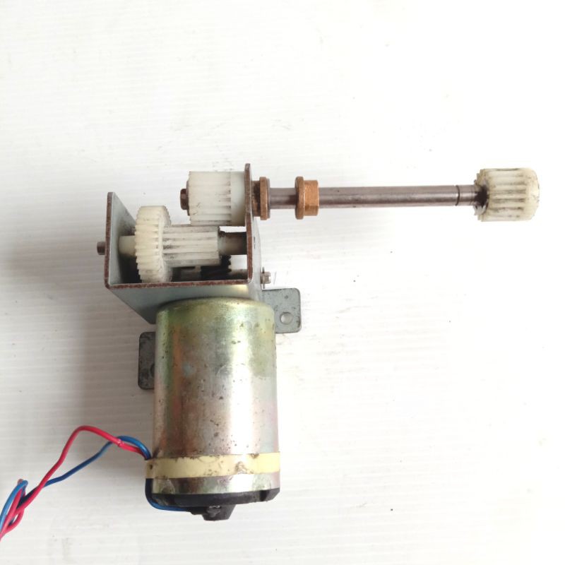 Dinamo DC motor gearbox wromas as panjang torsi tinggi