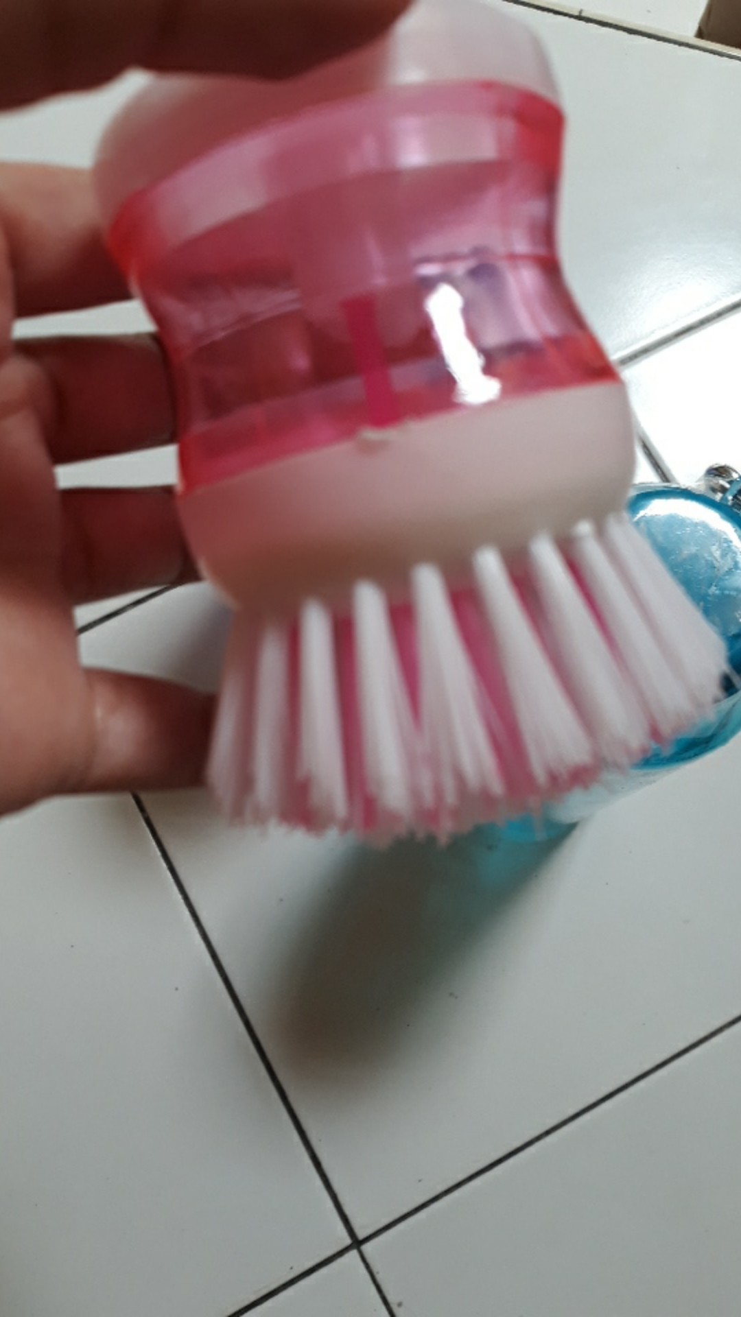 Sikat Panci Dispenser Inovatif