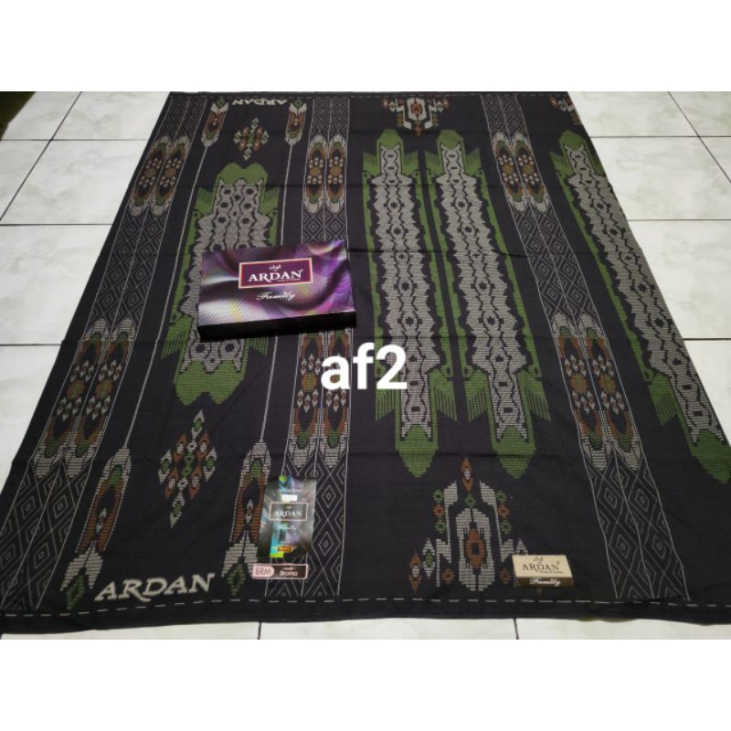 Sarung Ardan Family  gold motif Bromo