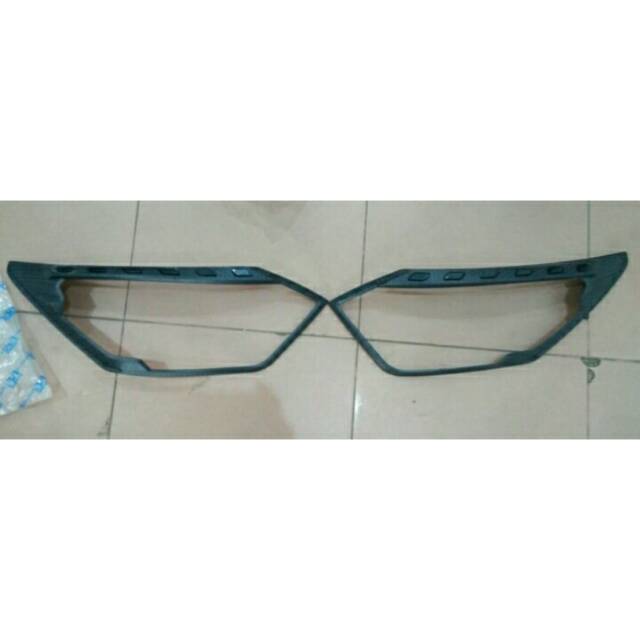 List Garnis lampu depan calya sigra carbontivo