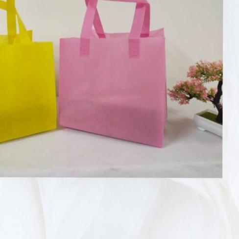 

❁ TAS BOX KUE SPUNBOND / GOODIE BAG / BOX KUE HS 25 PRESS Perlusin - Putih ◙