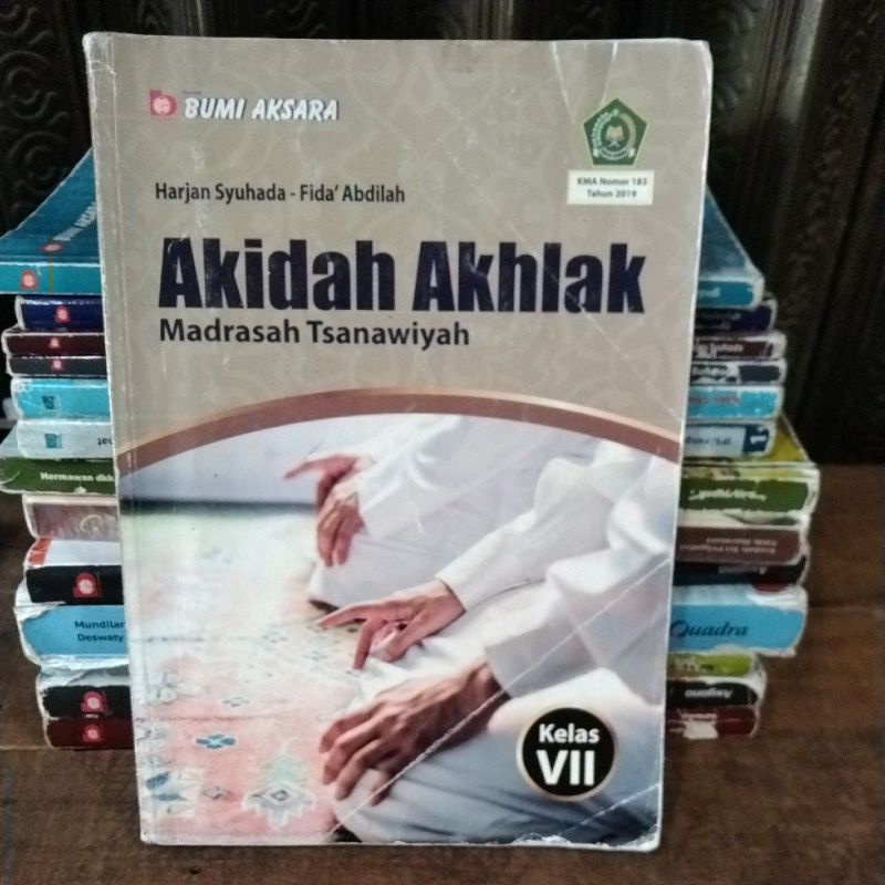 AKIDAH AKHLAK KELAS 7 TSANAWIYAH