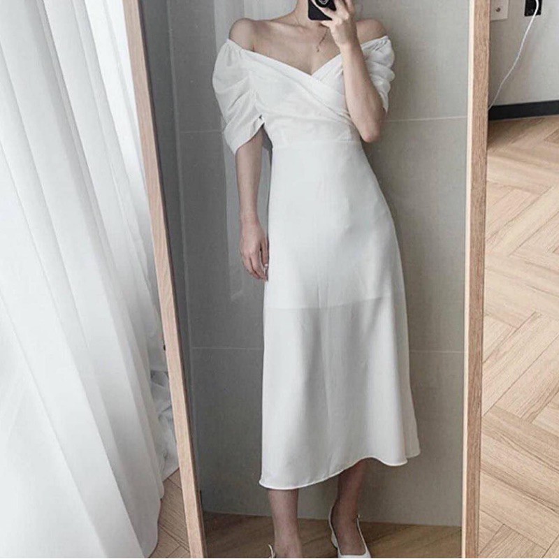 dress dengan model lengan buff warna putih formal sabrina CODE TG49-742