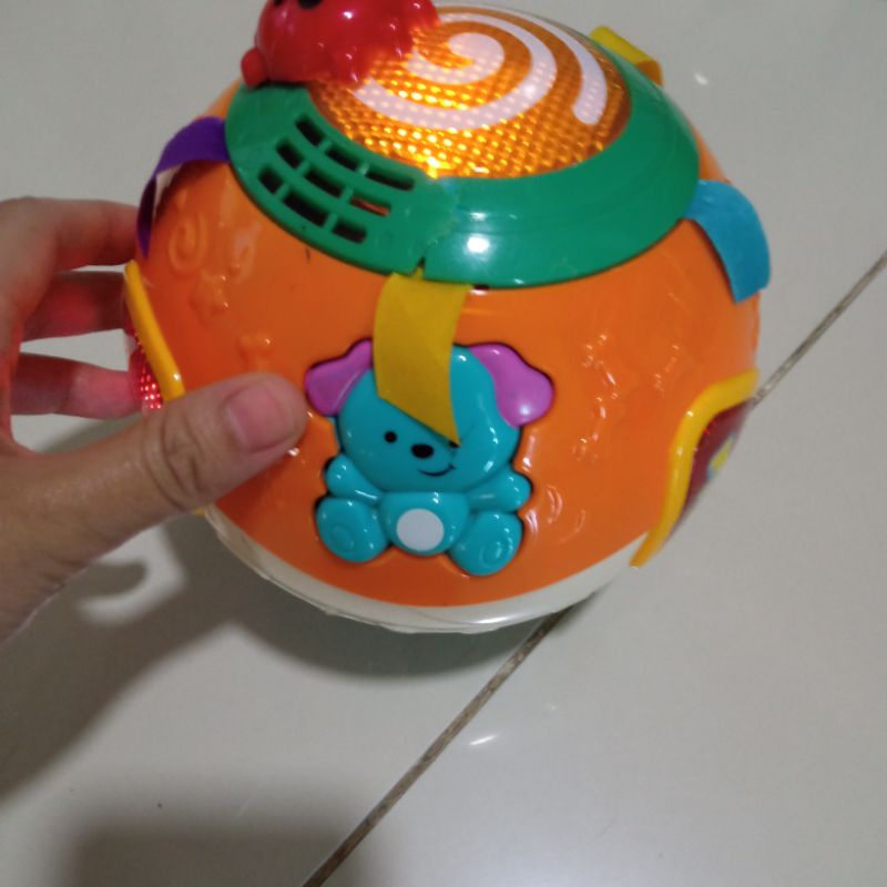 Vtech move & crawl ball preloved