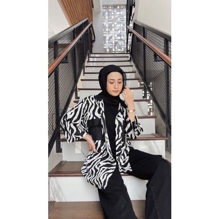 Tq88indonesia Fashion Kemeja Wanita Terbaru / Kemeja BON SHIRT OVERSIZE KEMEJA WANITA / Kemeja Lengan Panjang Wanita / Kemeja Santai cewek / Ootd / Kemeja Motif Zebra