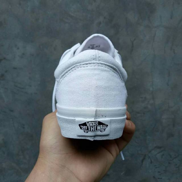 Siap Kirim Sepatu Vans Oldskool Bw N All White Sket Sekolah Olahraga Santai Sport Murah.,..